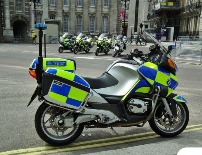 To think the law needs to change on 4x4s and Supersized SUVs in Cities. 