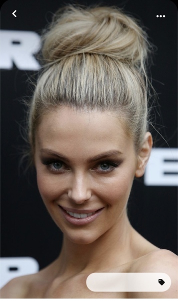 Are high buns still fashionable 