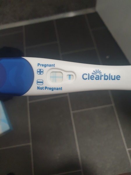 Clear blue pos + neg?!