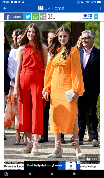 Royal Style and Beauty: Carpe Diadem! No tears or tiers, just tiaras please 