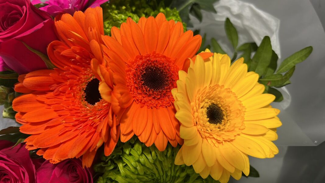 Bouquet flowers ID