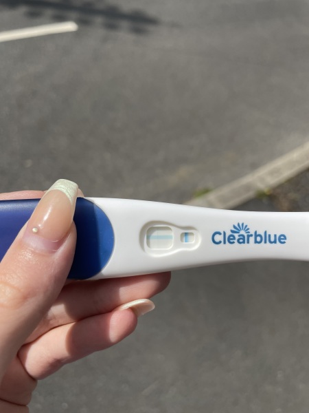 Clearblue pregancy test. Is this real positive or a evap lone