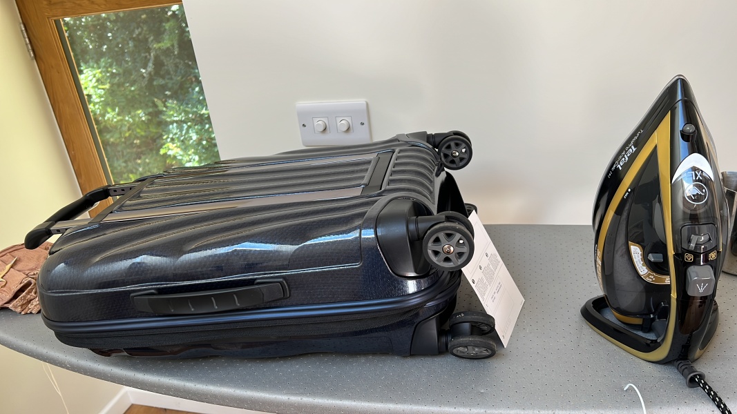 Les Parisiennes des Mamanset: A Sin of Pride