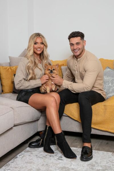 Love Island Thread 5: Roasted Crickets With a Side of Nobhead