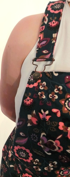 Stitch and bitch #7. Hanging by a thread