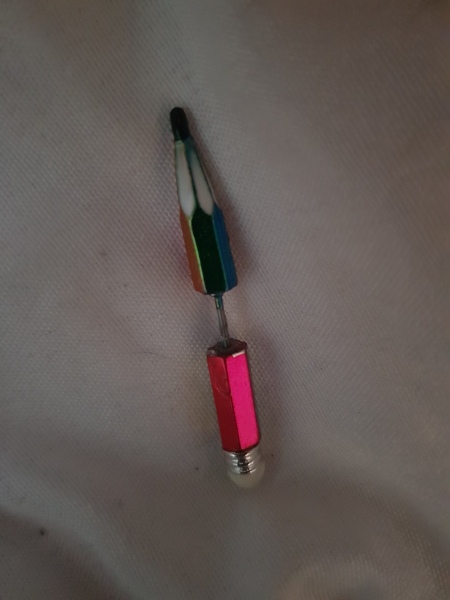 Can the power of MN help me find this type of earring? 