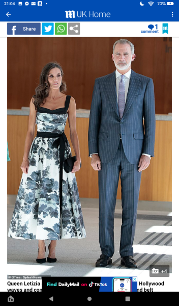 Royal Style and Beauty: Carpe Diadem! No tears or tiers, just tiaras please 