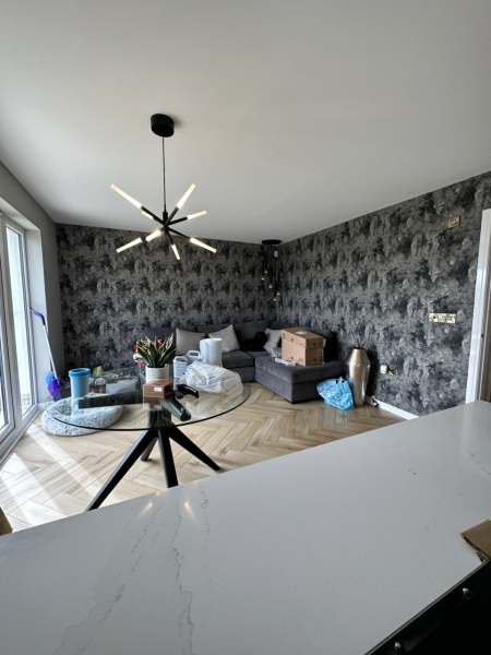 To keep or remove dining table?