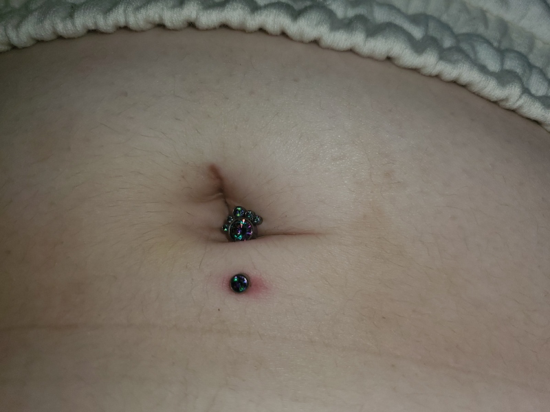 Does my belly button piercing look infected? (pic)