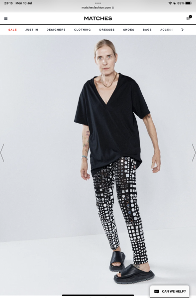 Why the awkward model pose? (lighthearted)