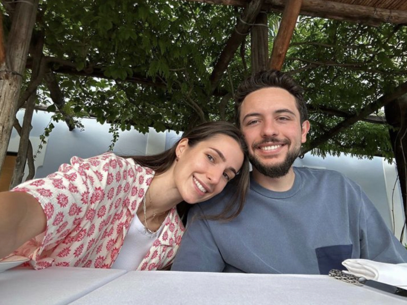 Royal Style and Beauty: Carpe Diadem! No tears or tiers, just tiaras please 