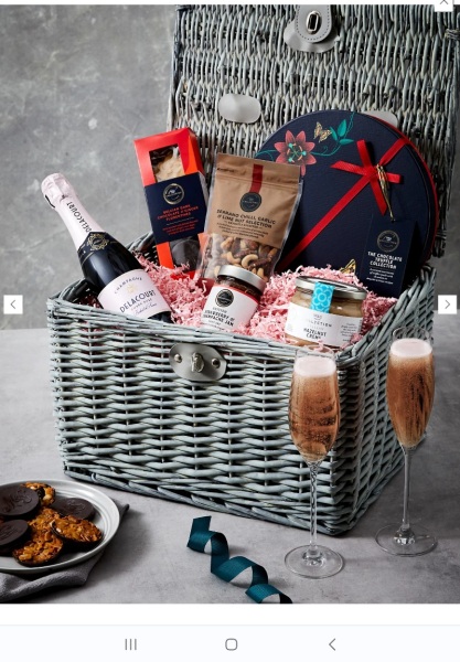AIBU end of term present