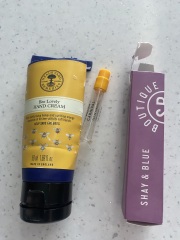 Do you get the urge to splurge on beauty products? Are your cupboards full of your stash? Join this group of beauty addicts!