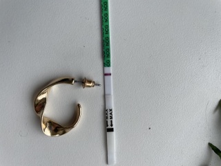Line eyes please - 9dpo