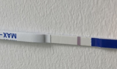 Line eyes - do you see a line?