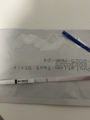Is this a positive ovulation line?