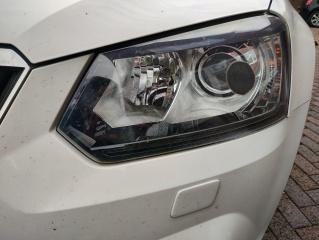 Really struggling with headlamp deflectors for France!