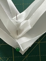 Stitch and bitch #7. Hanging by a thread