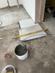 Stone floor or porcelain in kitchen. Pros and Cons