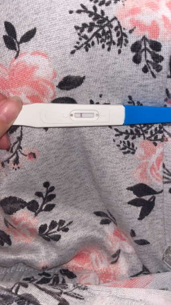 Strong ovulation test at 9dpo