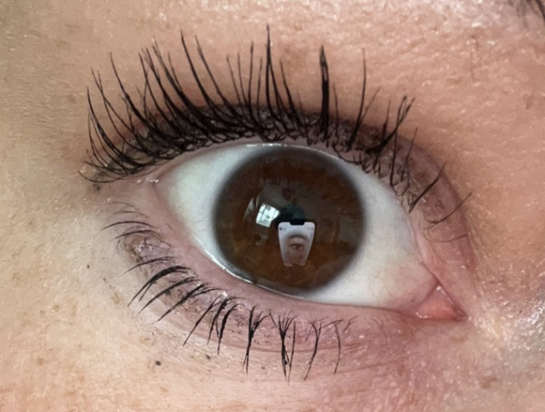 What colour are your eyes?