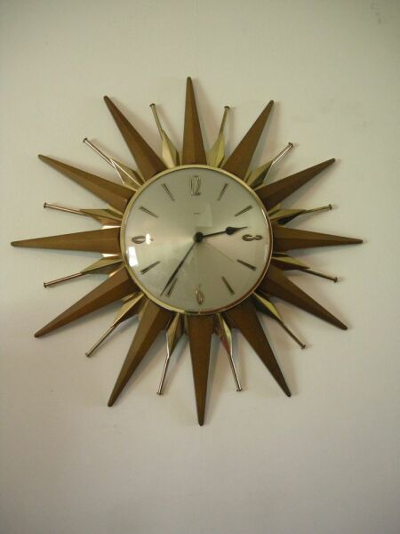 Thread 9 - TalkLair: “Russell's teapot goes on being round”