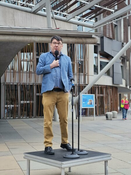 Glinner gig now to be held outside Holyrood! Thu, 730pm