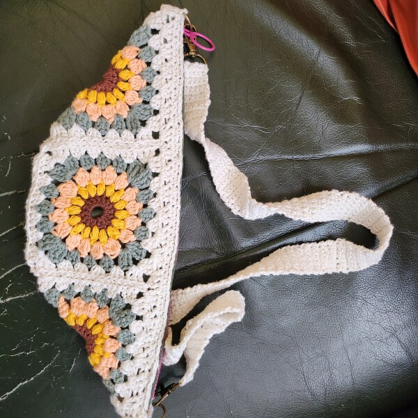 It's Crochet, Knit & Natter 10: New Year, New Yarn, New Thread!