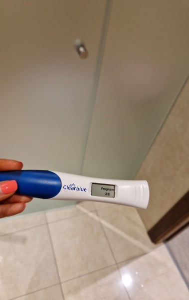 4 weeks pregnant / due April 2024