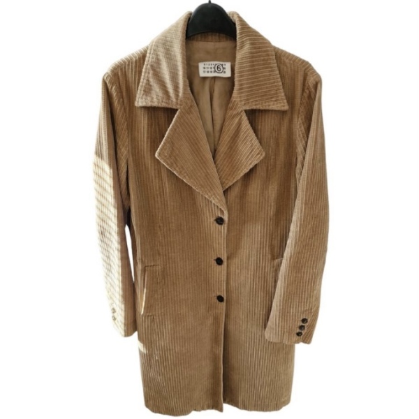 Les Parisiennes des Mamanset: A Sin of Pride