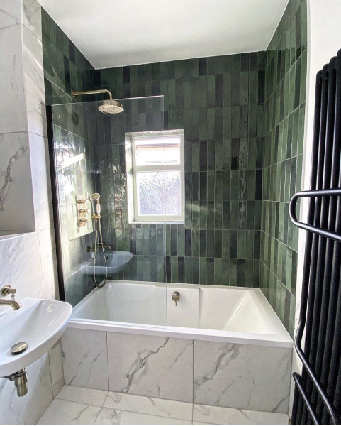 Brushed bathroom fittings - or not?