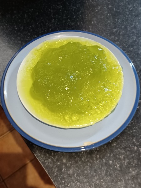 Would I bu to try again at making jelly in a jelly mould.