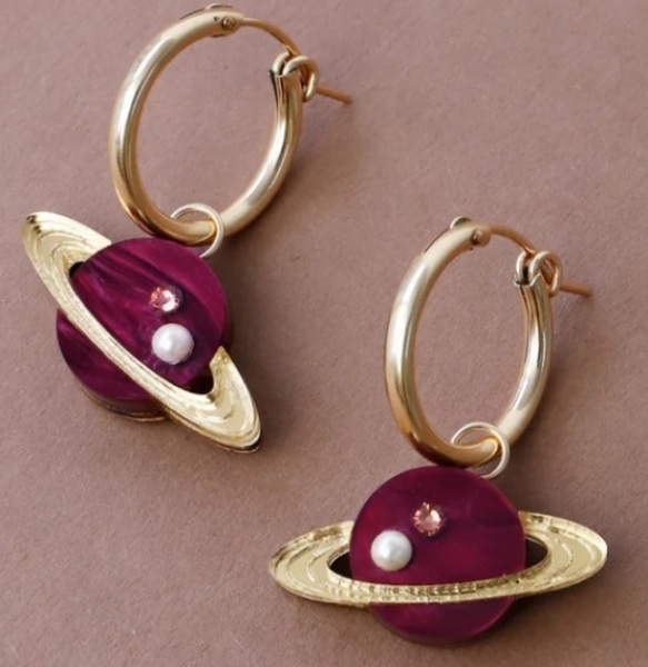 Gold hoop earrings - tacky or classy