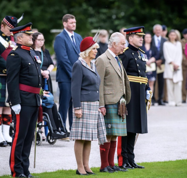 Royal Style and Beauty - what goes in the Bold Tower? White stilettos, green coats and too much of the flower?