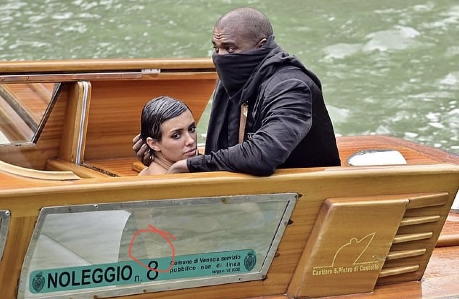 The pap photos of Kanye and his wife in Italy