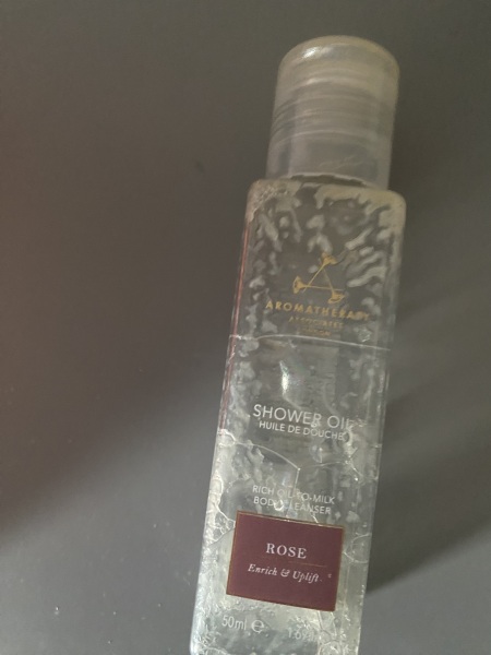 Do you get the urge to splurge on beauty products? Are your cupboards full of your stash? Join this group of beauty addicts!