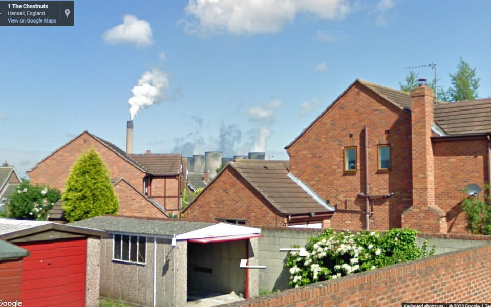 Someone seems to have gone out of their way to grow ivy over this new build property