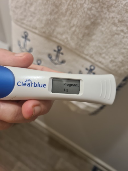 12dpo , af due in 2 days , wheres everyone at ? 