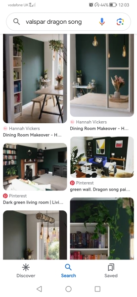 What colour curtains and accessories to go with this decor?