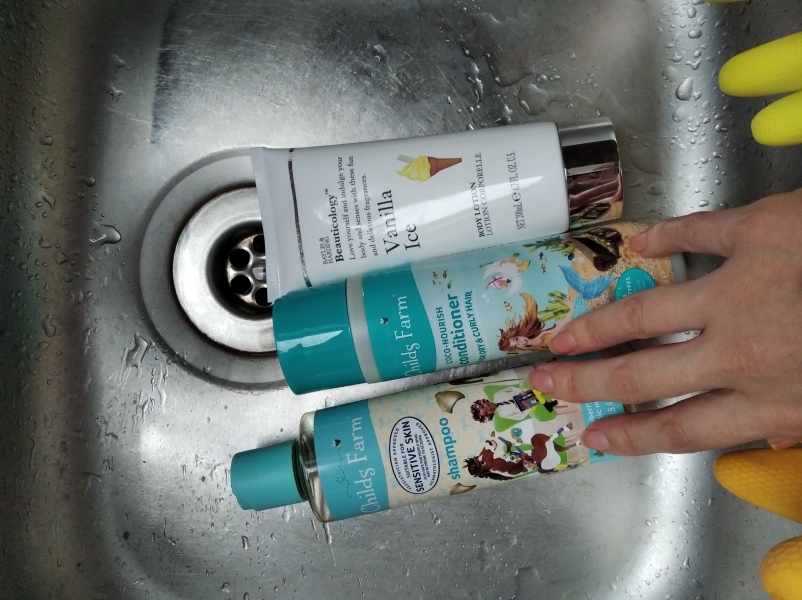 Do you get the urge to splurge on beauty products? Are your cupboards full of your stash? Join this group of beauty addicts!