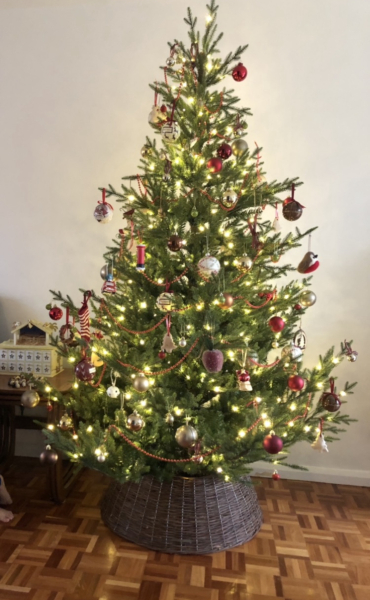 Realistic artificial trees