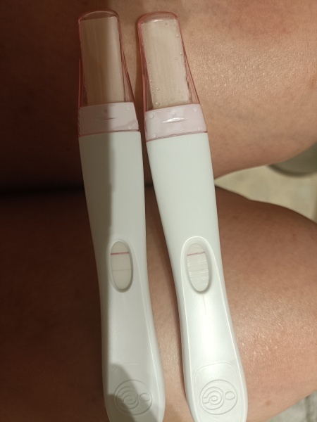 4 weeks pregnant / due April 2024