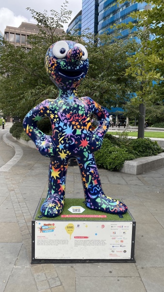 AIBU to ask those of you in London if there are any Morphs still up?!