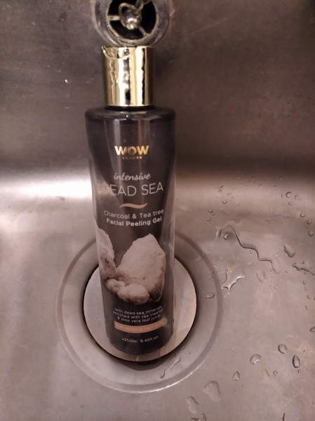 Do you get the urge to splurge on beauty products? Are your cupboards full of your stash? Join this group of beauty addicts!