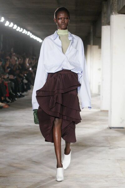 Les Parisiennes des Mamanset: A Sin of Pride