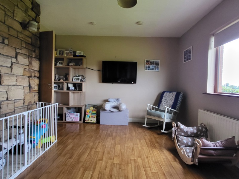 Design/ style help for dated living room - pics included