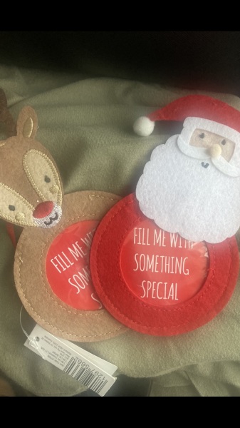 Two Christmas questions