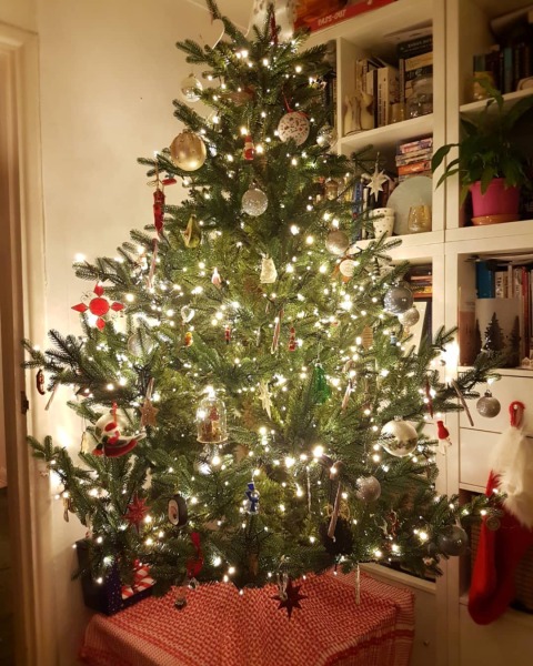 Realistic artificial trees
