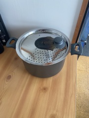 Please help me find this pan