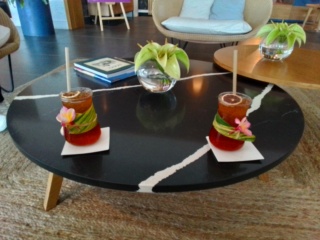 Come and tell me your dull and unexciting news 26: Calmly through the day 